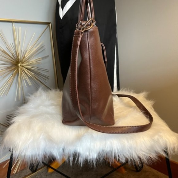 Matt & Nat Brown Tote/Purse/Shoulder with Handle and Adjustable Strap/Pockets - Picture 7 of 7